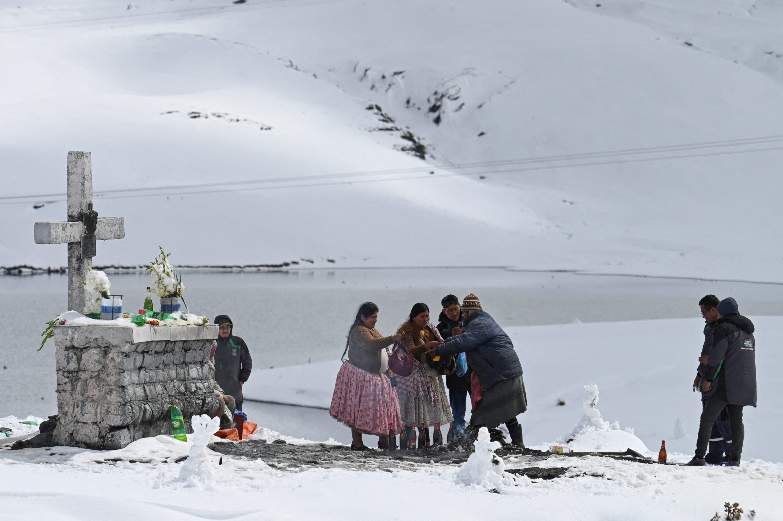Low temperatures persist in several regions of Bolivia, in La Cumbre