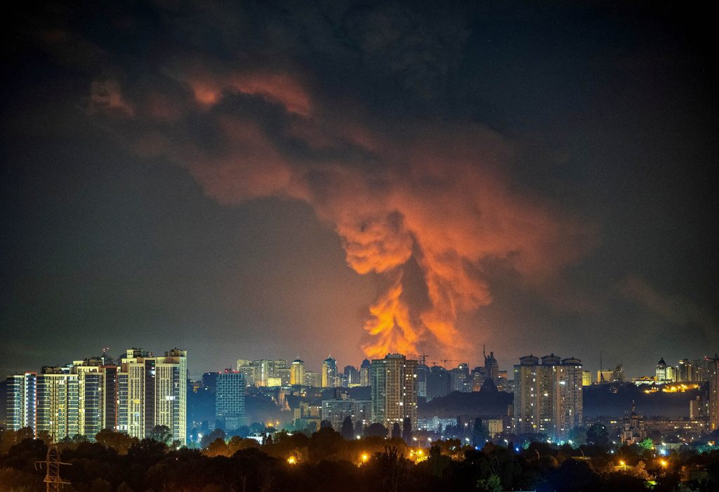 Russian missile strike in Kyiv