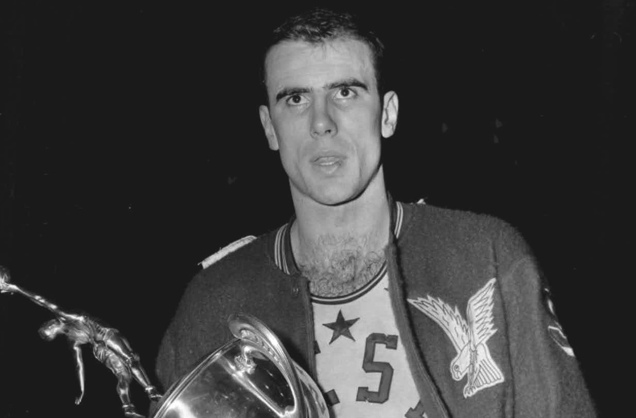 Legendary hoops icon Bob Pettit, first NBA MVP, dies at 93