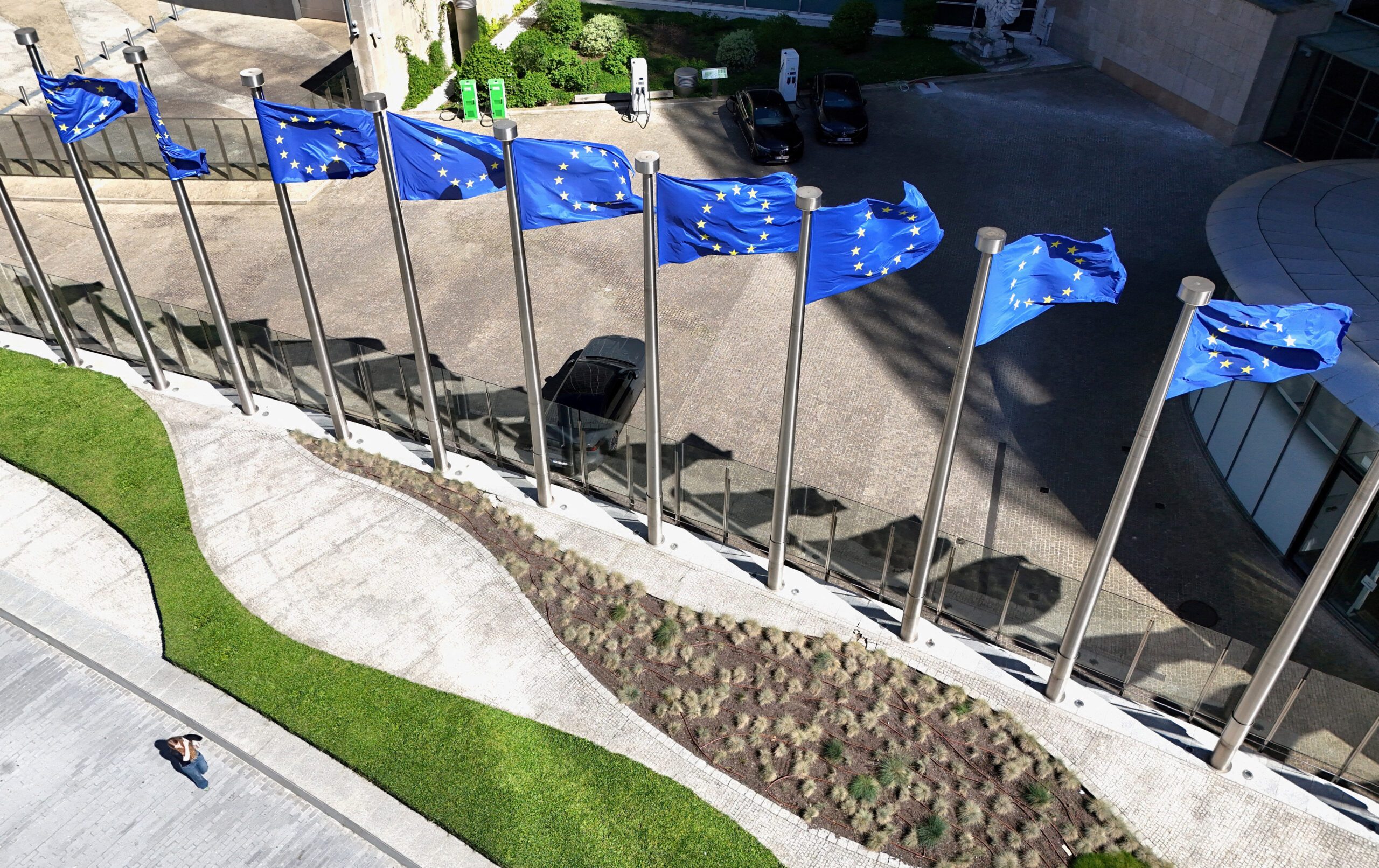 China vows response if EU introduces moves targeting Chinese trade - Rappler