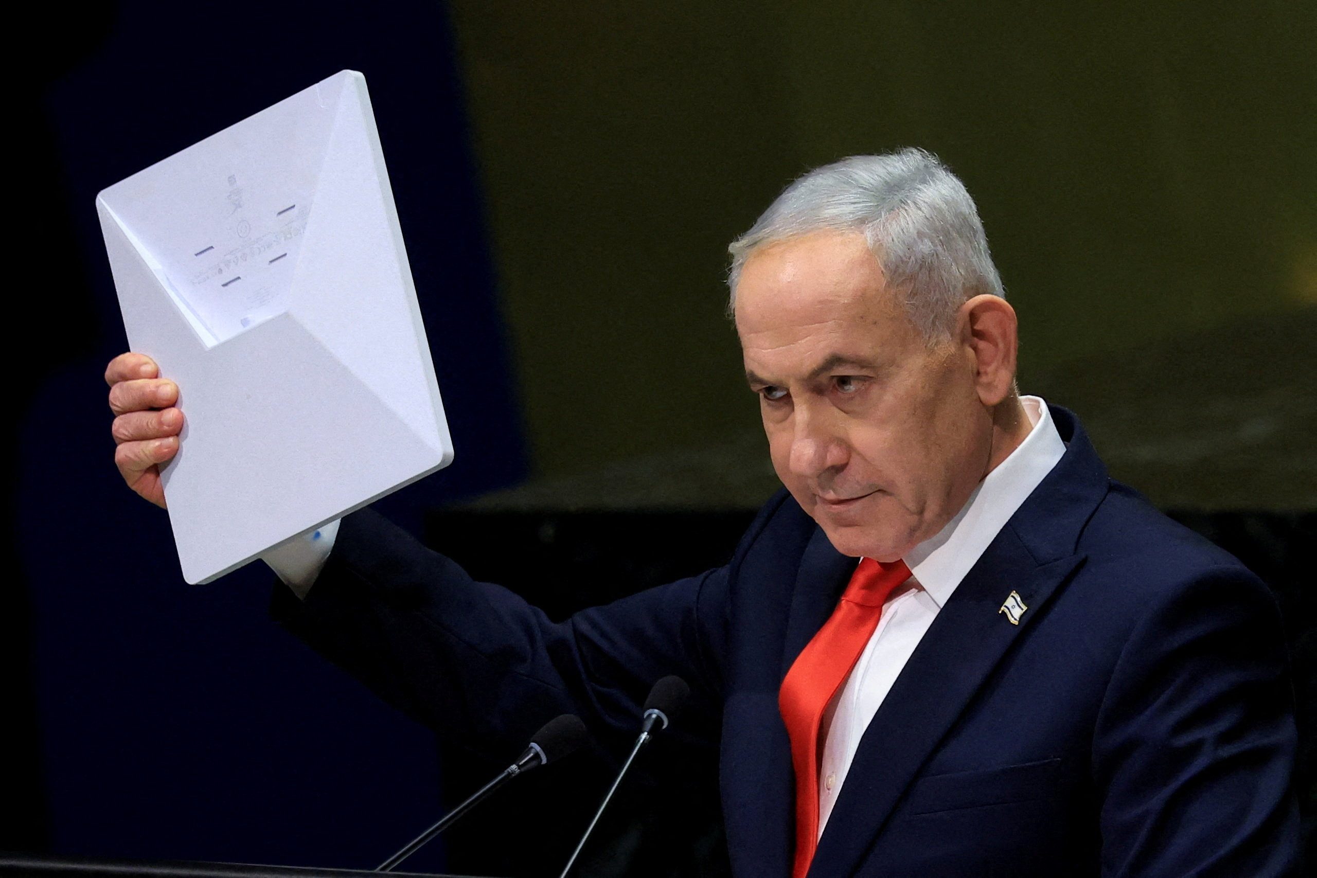 At UN, Netanyahu defends Israel as delegates walk out