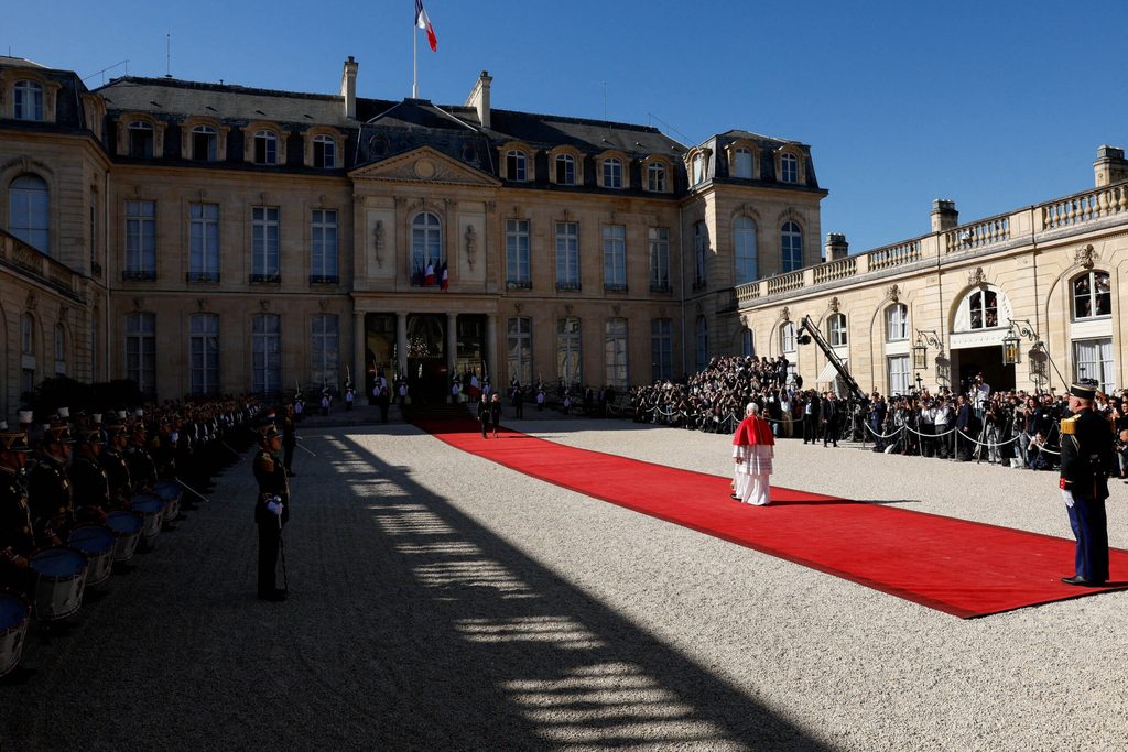 Pope Leo visits France