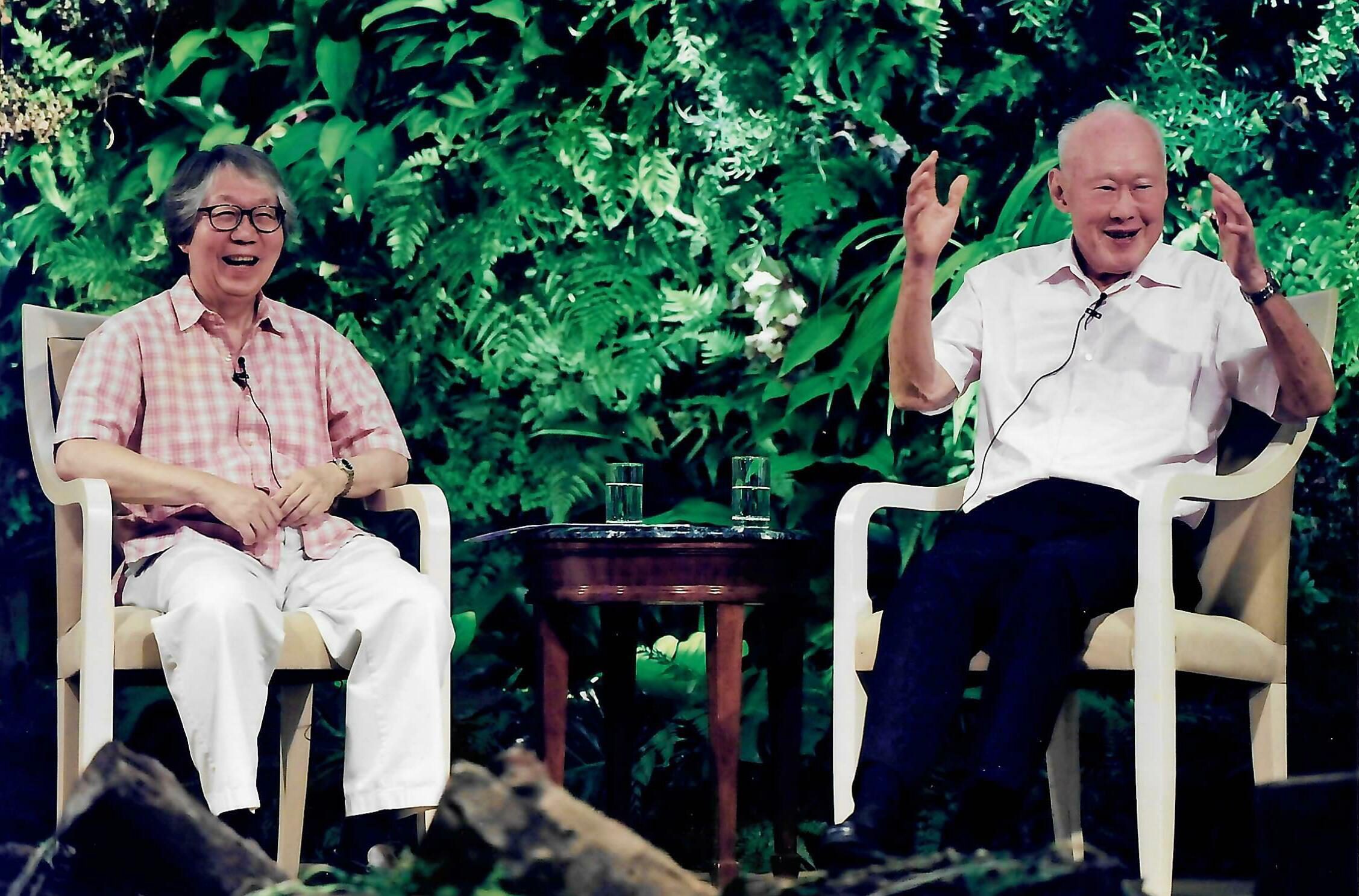 Tommy Koh chairs talk with Lee Kuan Yew