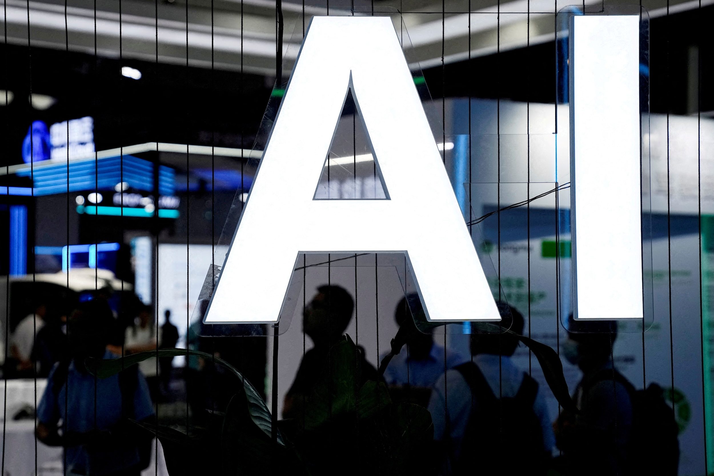 Scientists call for international body to oversee advanced AI