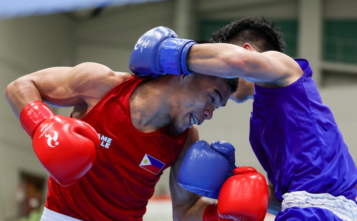 Carlo Paalam takes home Asian Games silver after narrow loss to home bet