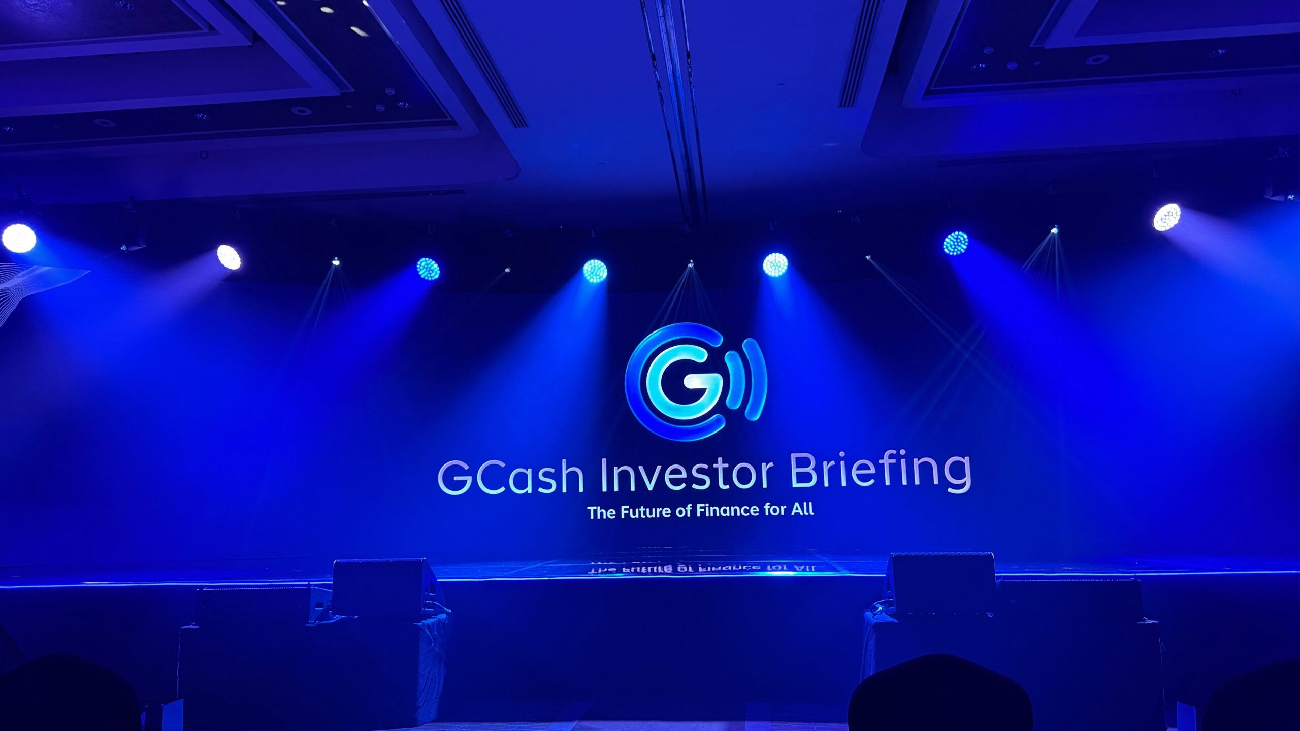 On day one, rush for GCash IPO shares briefly trips up trading systems
