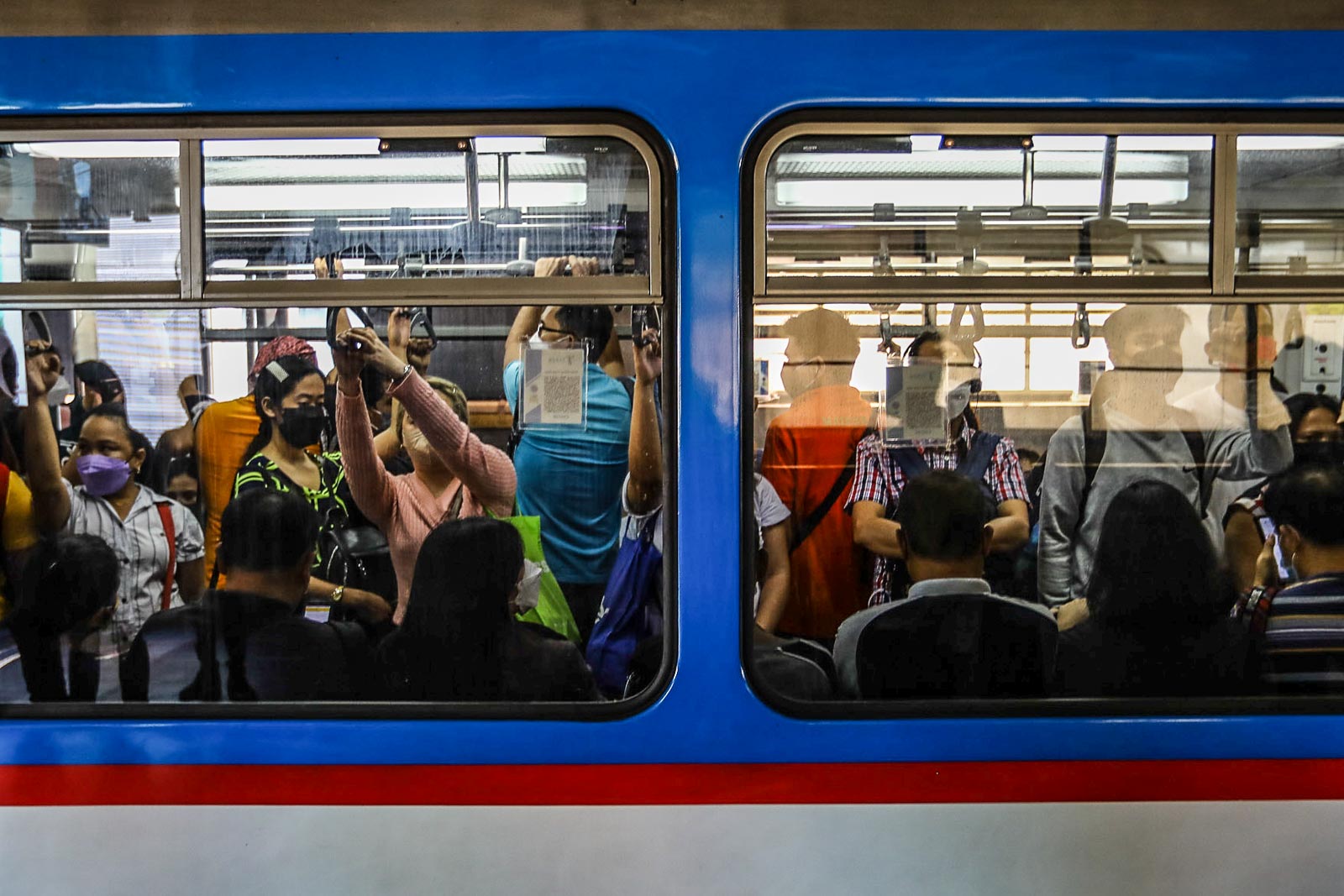 MRT-3 privatization eyed by mid-2027 under P103.6-billion deal