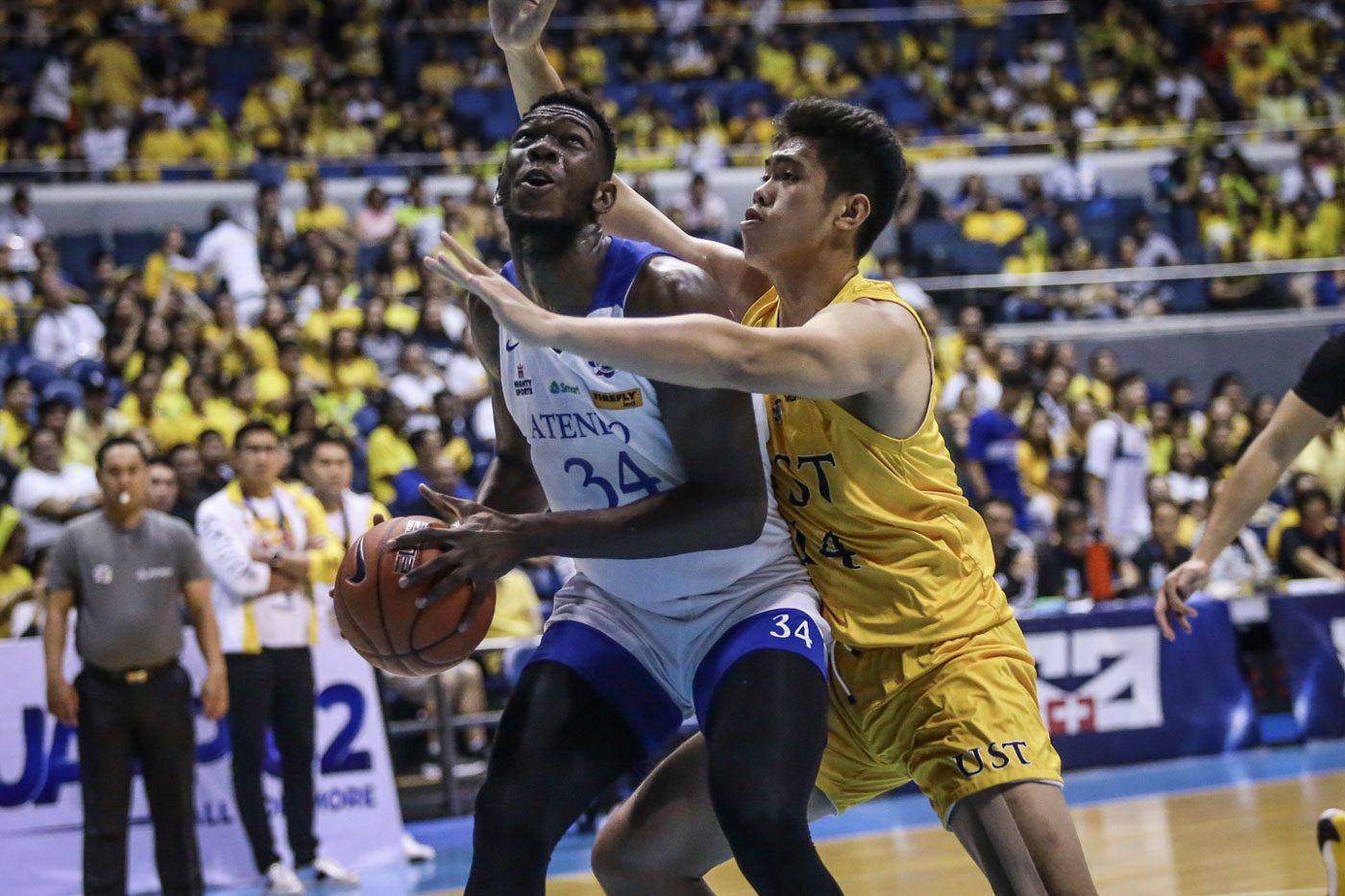MAJOR PROBLEM. Ange Kouame makes life hard for the UST bigs as he drops a double-double of 18 points, 12 boards, and 5 assists. Photo by Josh Albelda/Rappler   