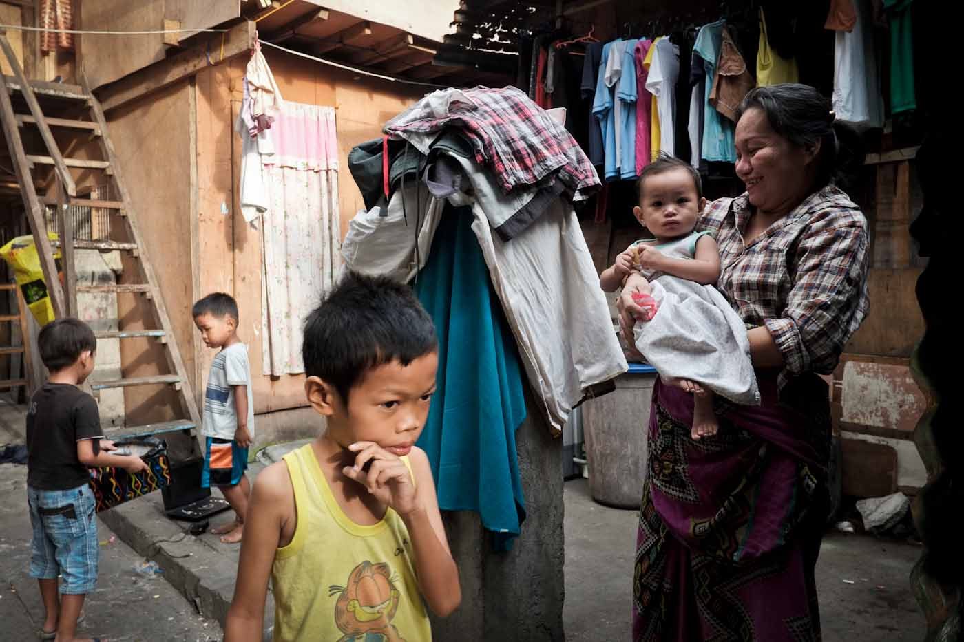 WAR REFUGEES. Many in Manila’s Muslim Town in Quiapo were forced to flee Mindanao because of the never-ending war. 