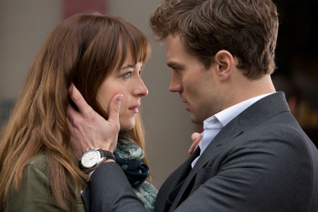 Erotic ‘Fifty Shades of Grey’ starts worldwide rollout
