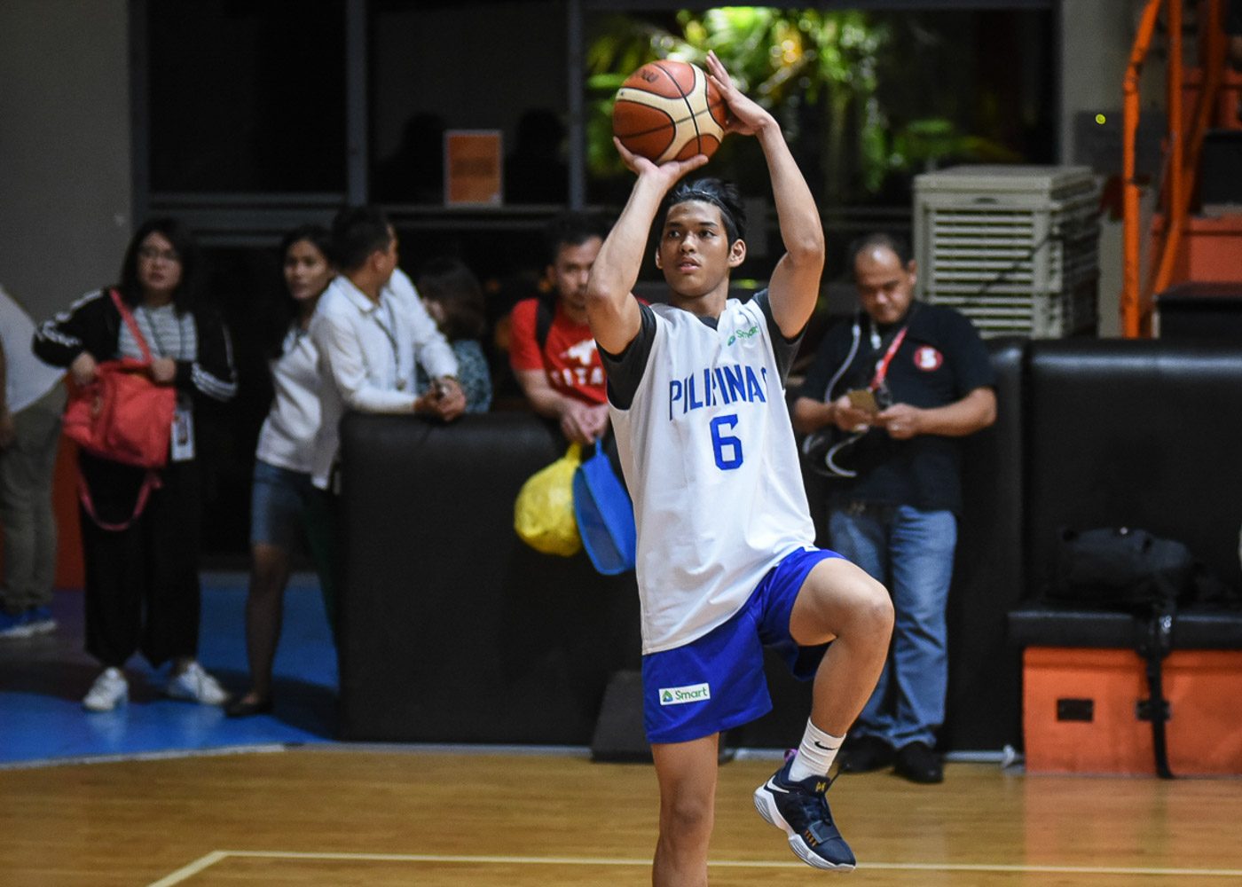 Guiao: Ricci Rivero can dominate college basketball