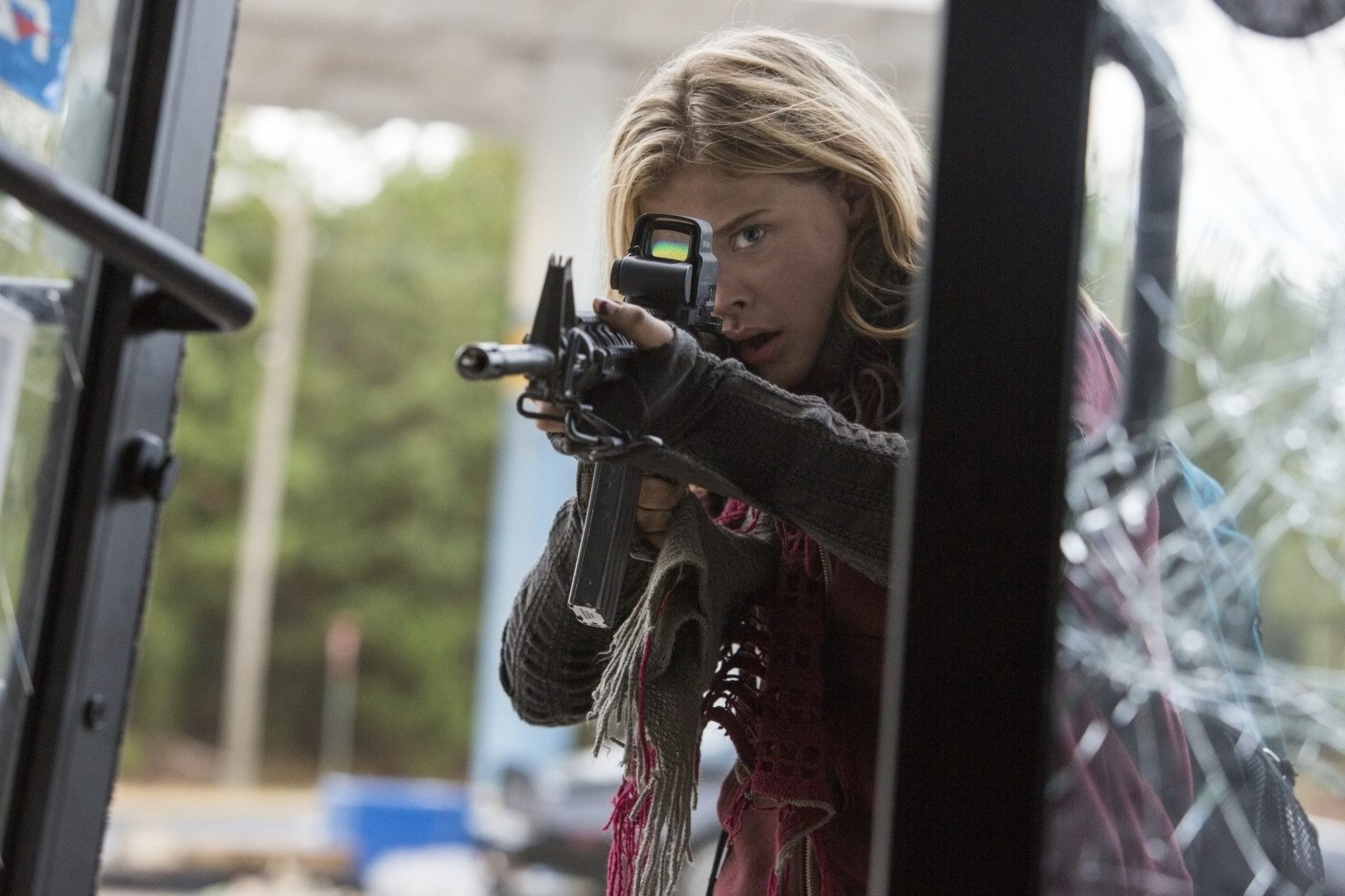 ‘The 5th Wave’ review: Not worth the repetition