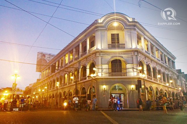 SPANISH ELEGANCE. The busy Calle Real where the Villanueva Building (International Hotel) stands. Photo by Regine Garcia