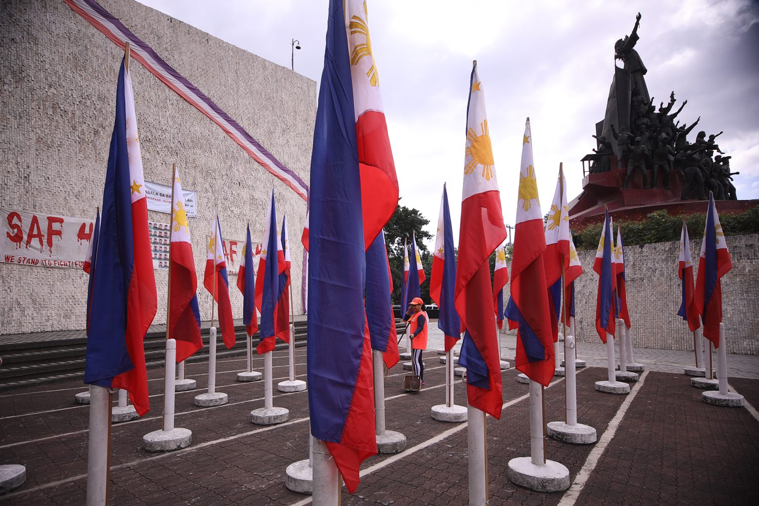 IN PHOTOS: Remembering #SAF44, 4 years later