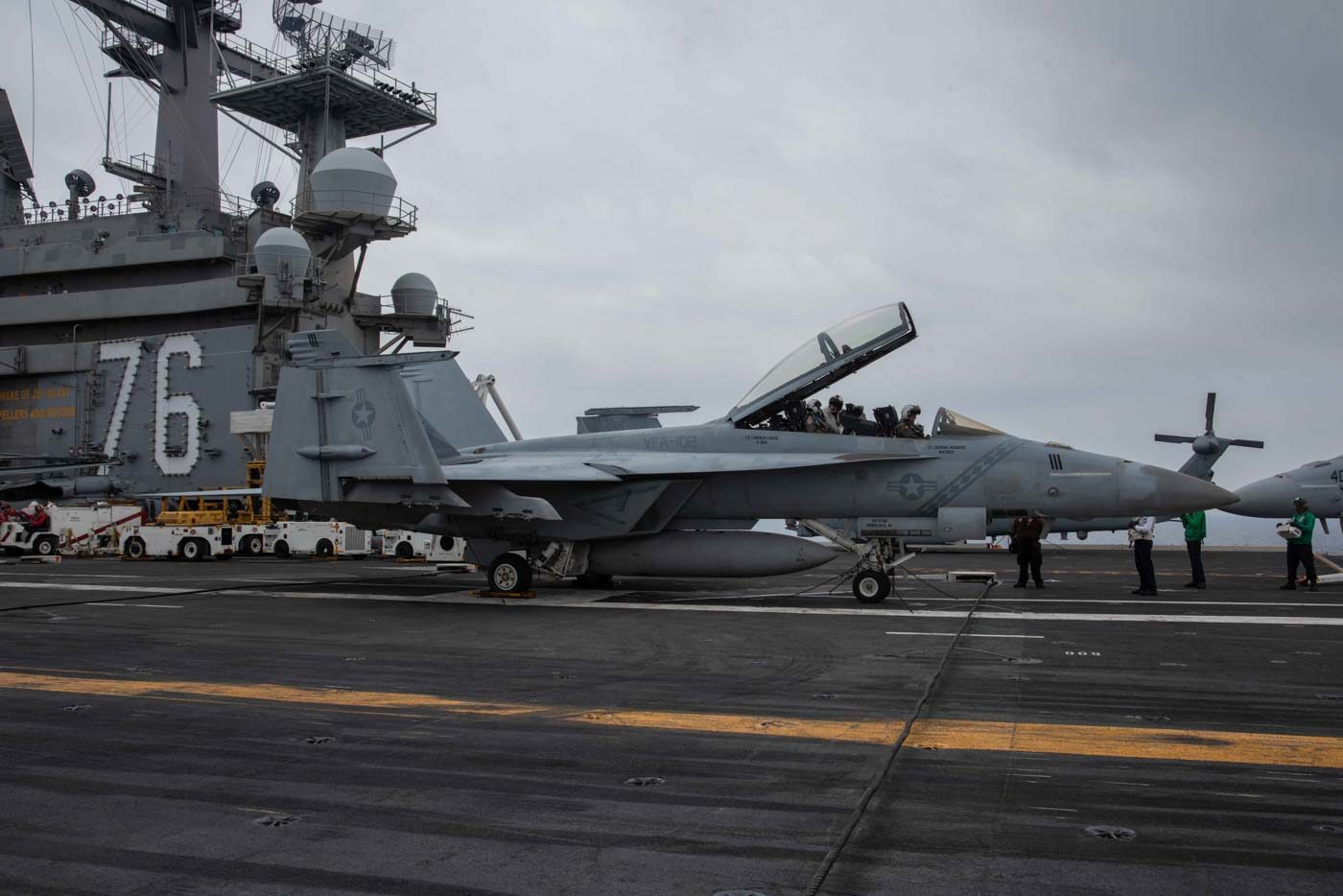 SUPER HORNET. An F/A-18F Super Hornet attached to Strike Fighter Squadron 102 on the flight deck of the aircraft carrier USS Ronald Reagan. U.S Navy photo by Mass Communication Specialist 2nd Class Samantha Jetzer 