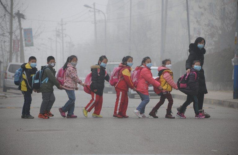 Chinese smog has silver lining for mask makers