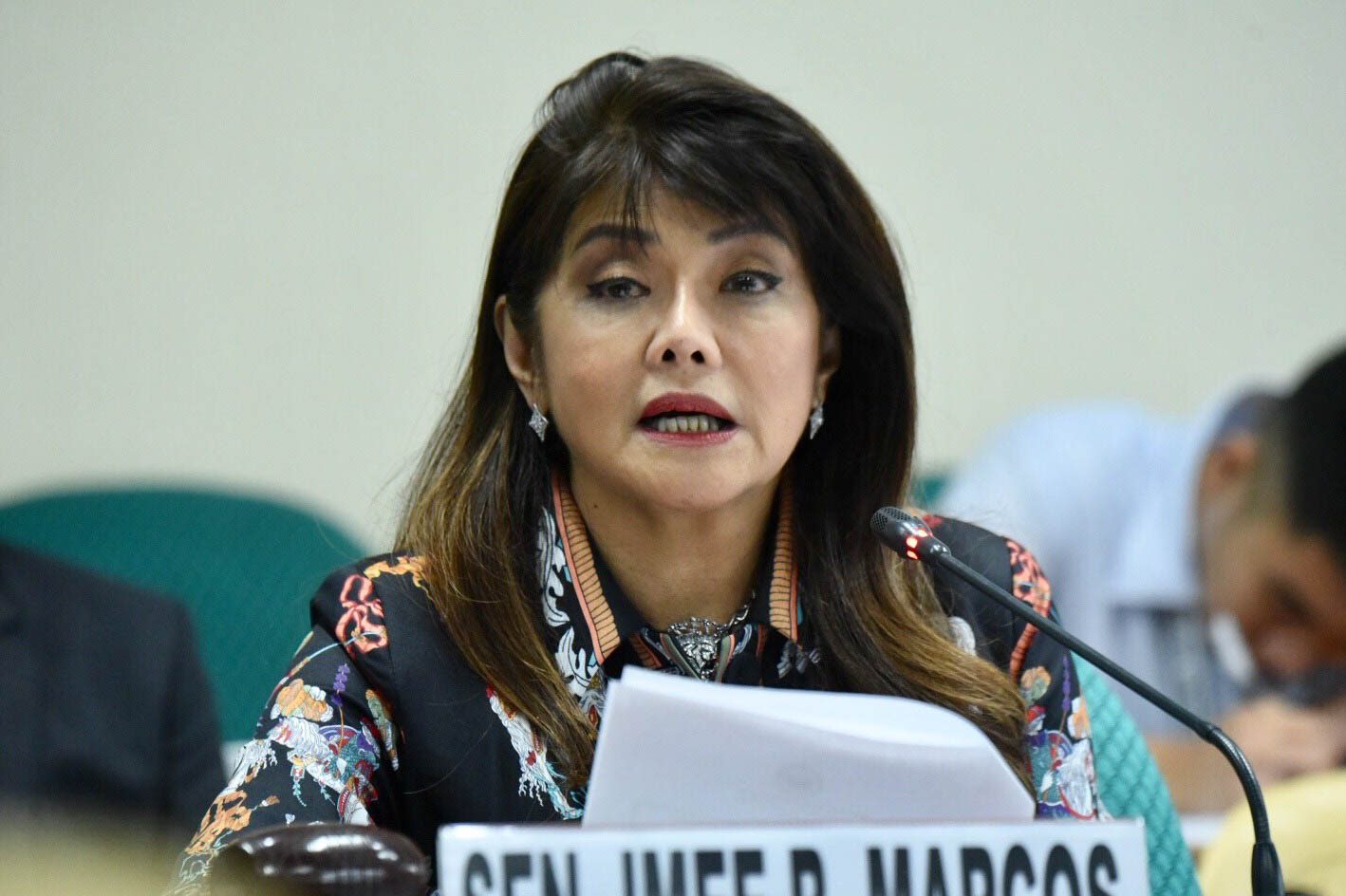 After clash, Dominguez offers Economics 101 for Imee Marcos