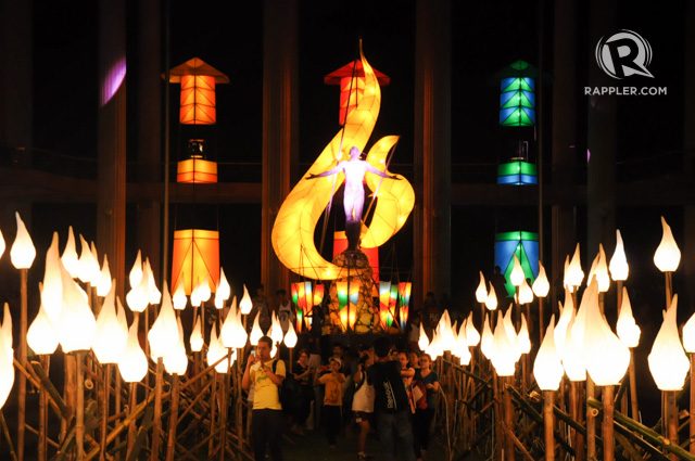 IN PHOTOS: Beautiful Christmas lights at UP Diliman
