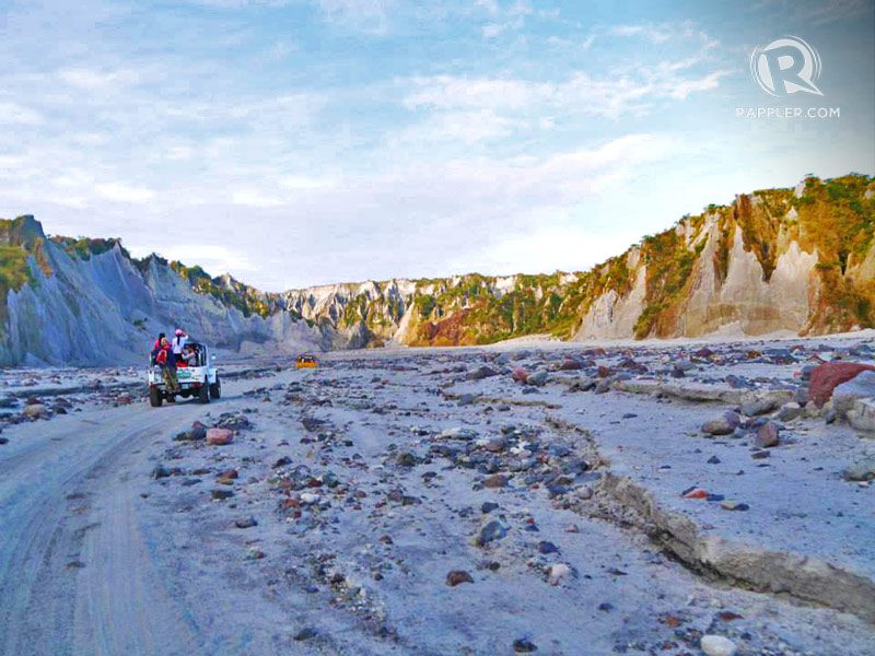 RIDING THROUGH LAHAR. The journey to Pinatubo’s crater lake is an adventure in itself. Photo by Vernie de Guzman Navarro