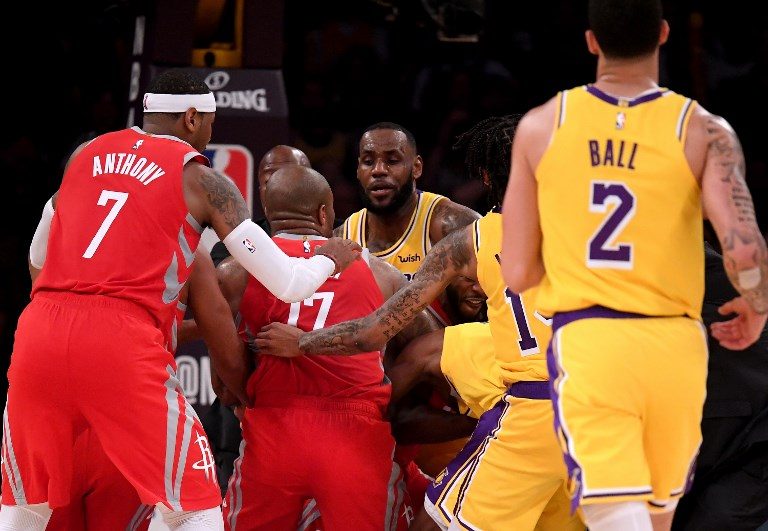 WATCH: Fight breaks out in Lakers-Rockets game