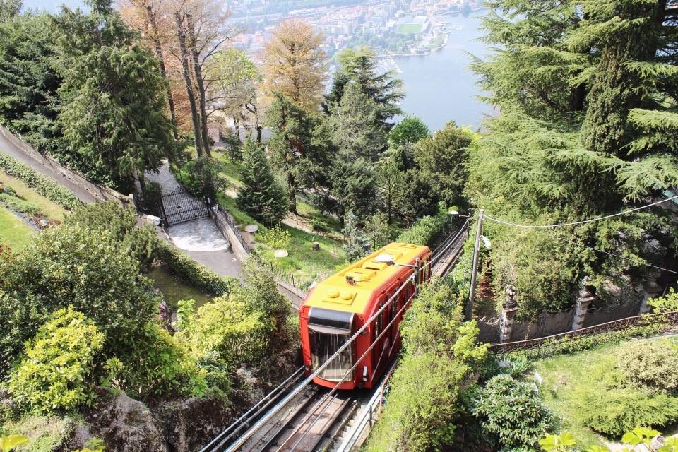 UP YOU GO. To get to Brunate, you can take the Como-Brunate funicular. Photo by Don Kevin Hapal/Rappler    