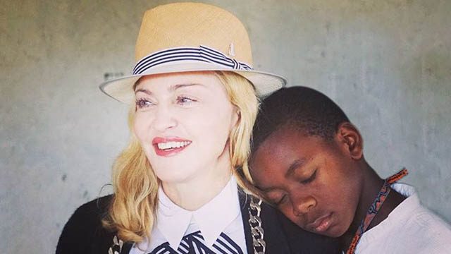 Cheerful Madonna shrugs off controversy in Malawi