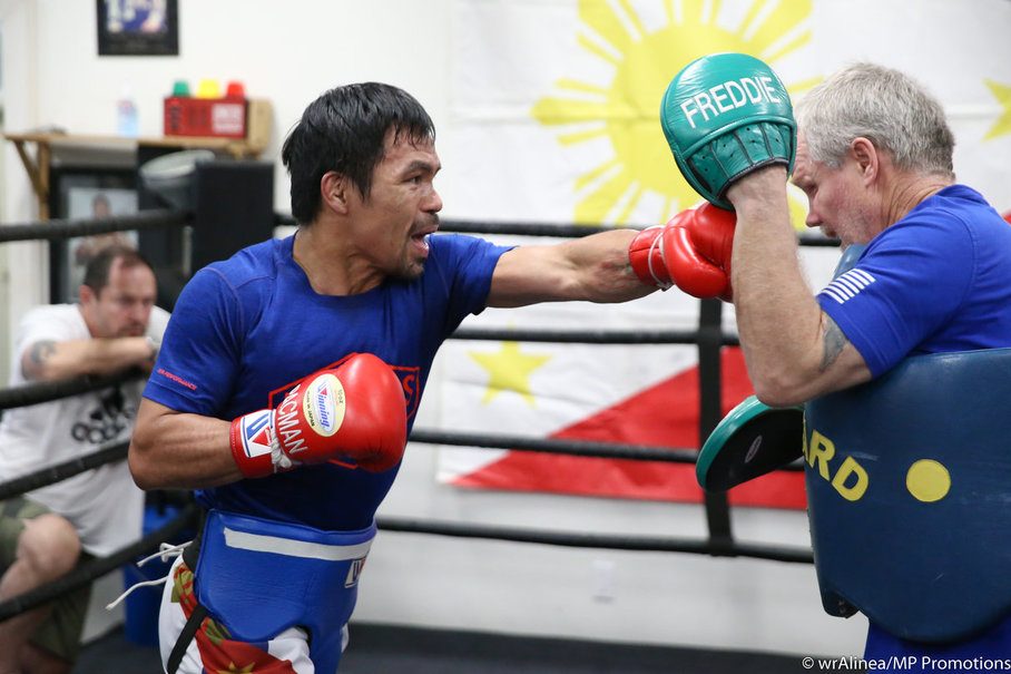 Refreshed Pacquiao impresses in sparring session