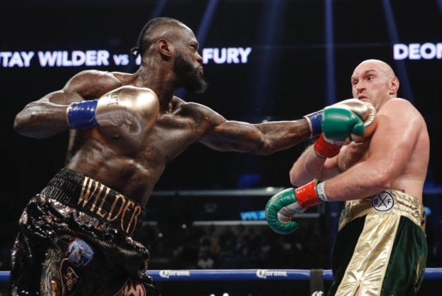 Wilder retains heavyweight crown after Fury thriller ends in draw