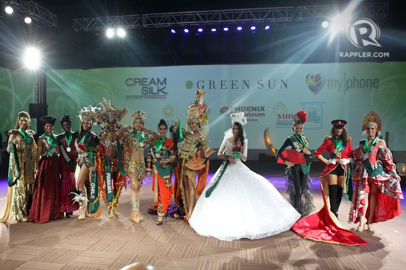 The ladies during the National Costume parade. Photo by Mark Cristino/Rappler