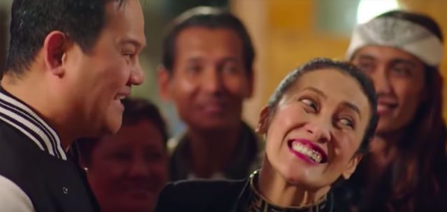 LOVE AND HATE. Chito (Agbayani) and Madame Bato-Bato (delas Alas) are always finding themselves together in a funny situation. 