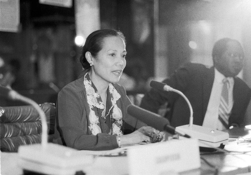 TOP DIPLOMAT. In this file photo, Leticia Ramos-Shahani, Secretary-General of the United Nations Women's Conference, addresses a press conference in Nairobi, Kenya, July 15, 1985. UN Photo/Milton Grant   