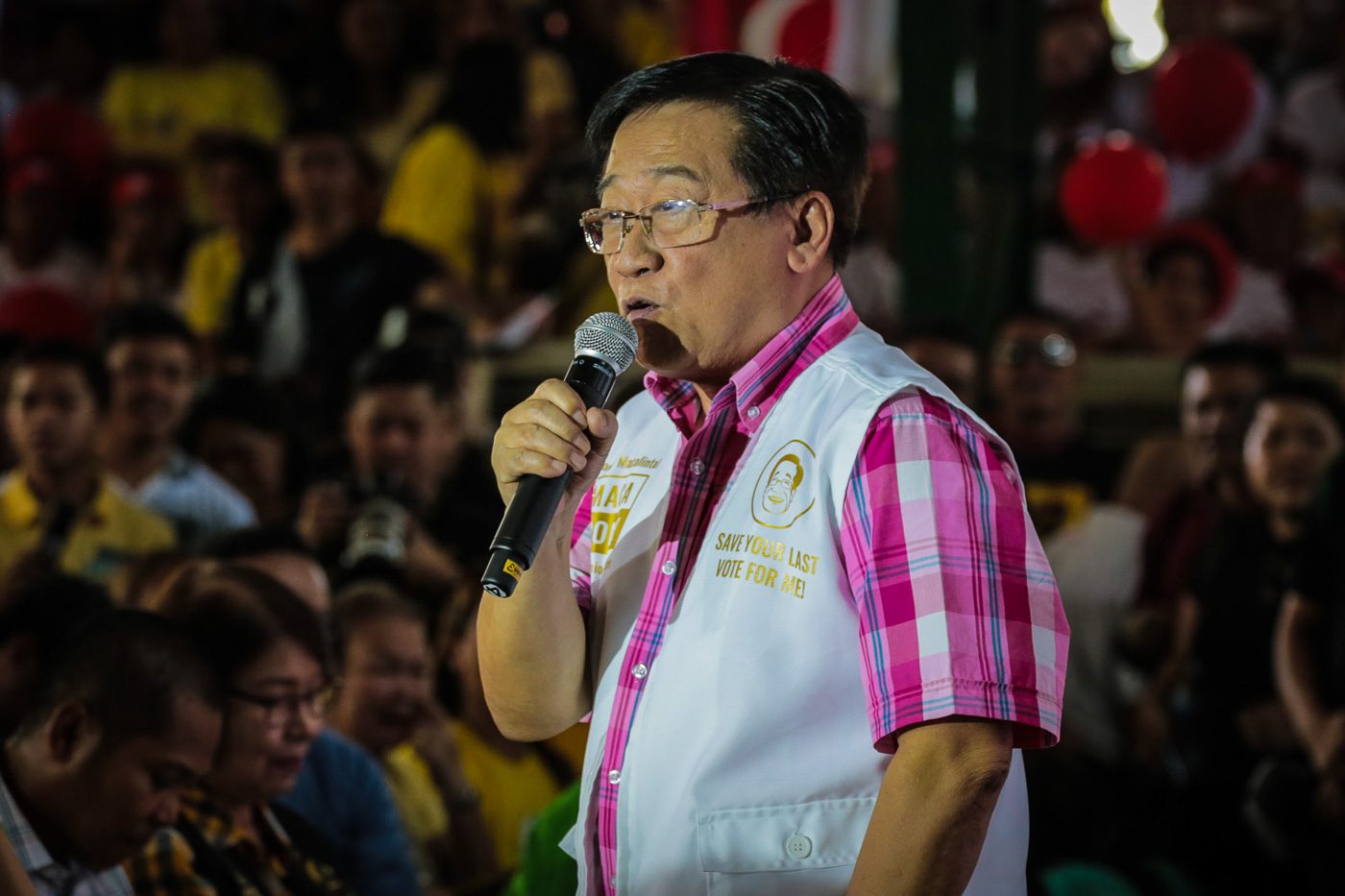THE SENIOR CITIZEN. Veteran election lawyer Romy Macalintal vows to be a champion for other senior citizens. Photo by Jire Carreon/Rappler  