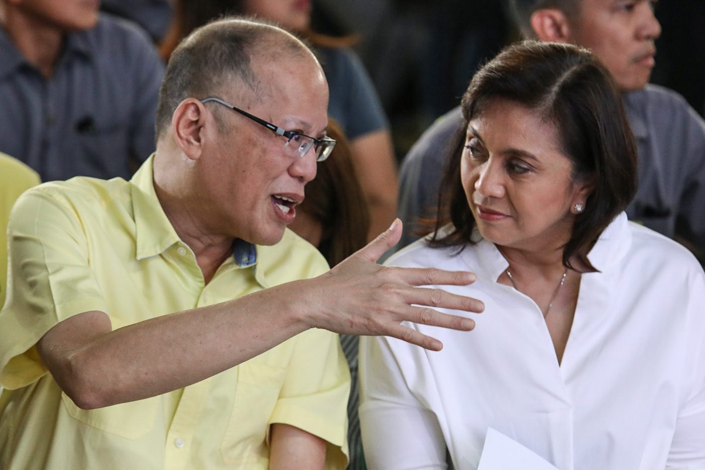 Aquino admin liable for MRT3, Dengvaxia, Mamasapano? Senate bets weigh in
