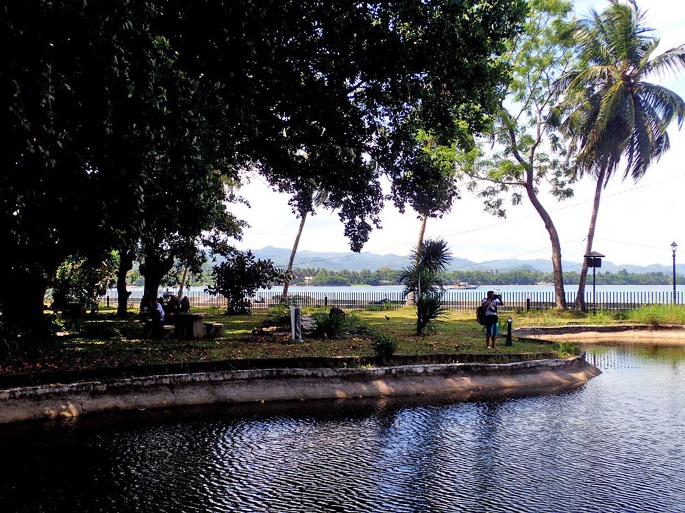 SEASIDE. The grounds of Rizal's home are along Dapitan Bay flowing to Sulu Sea.  