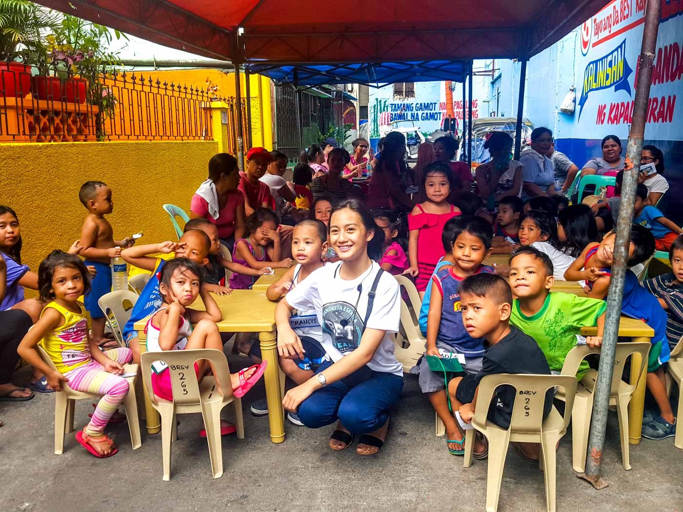 Bangketa Eskwela: UE student sets up foundation to teach street kids