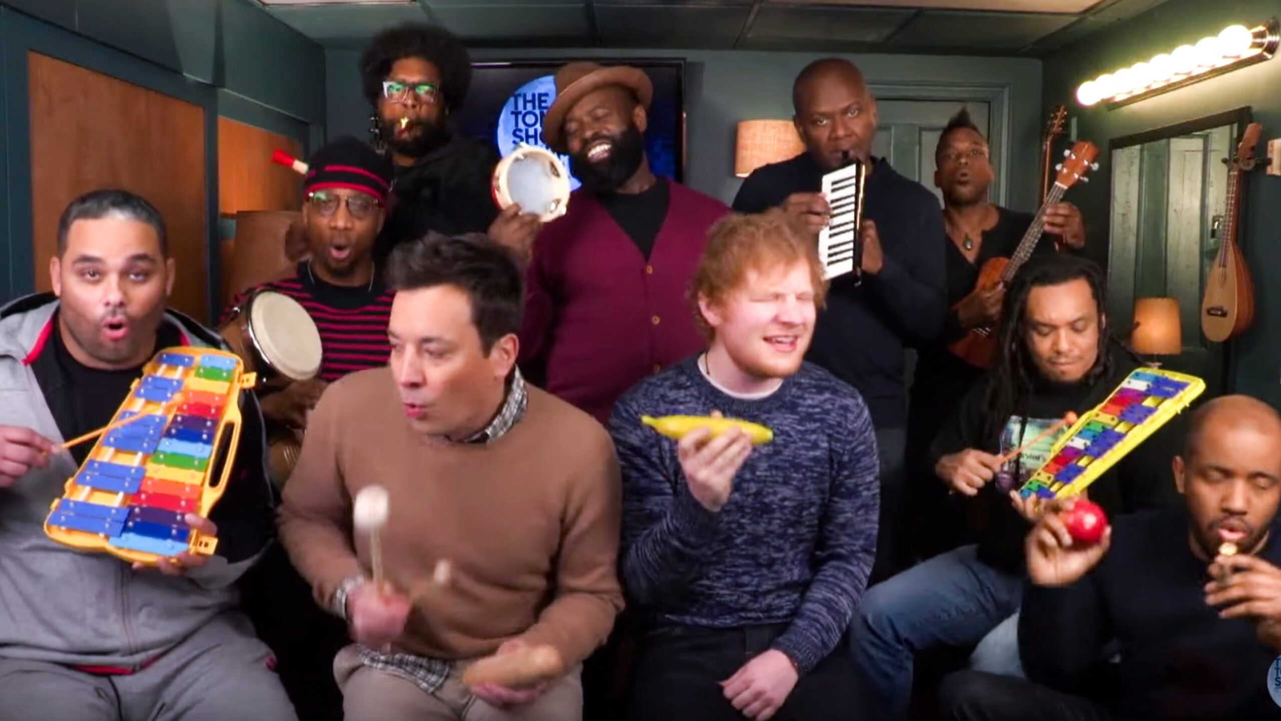 WATCH: Ed Sheeran, Jimmy Fallon, The Roots sing ‘Shape of You’ with classroom instruments