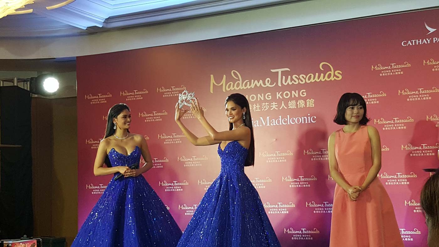 FIRST FILIPINO FIGURE. Pia and Madame Tussauds' Hong Kong general manager Jenny You during the unveiling. 