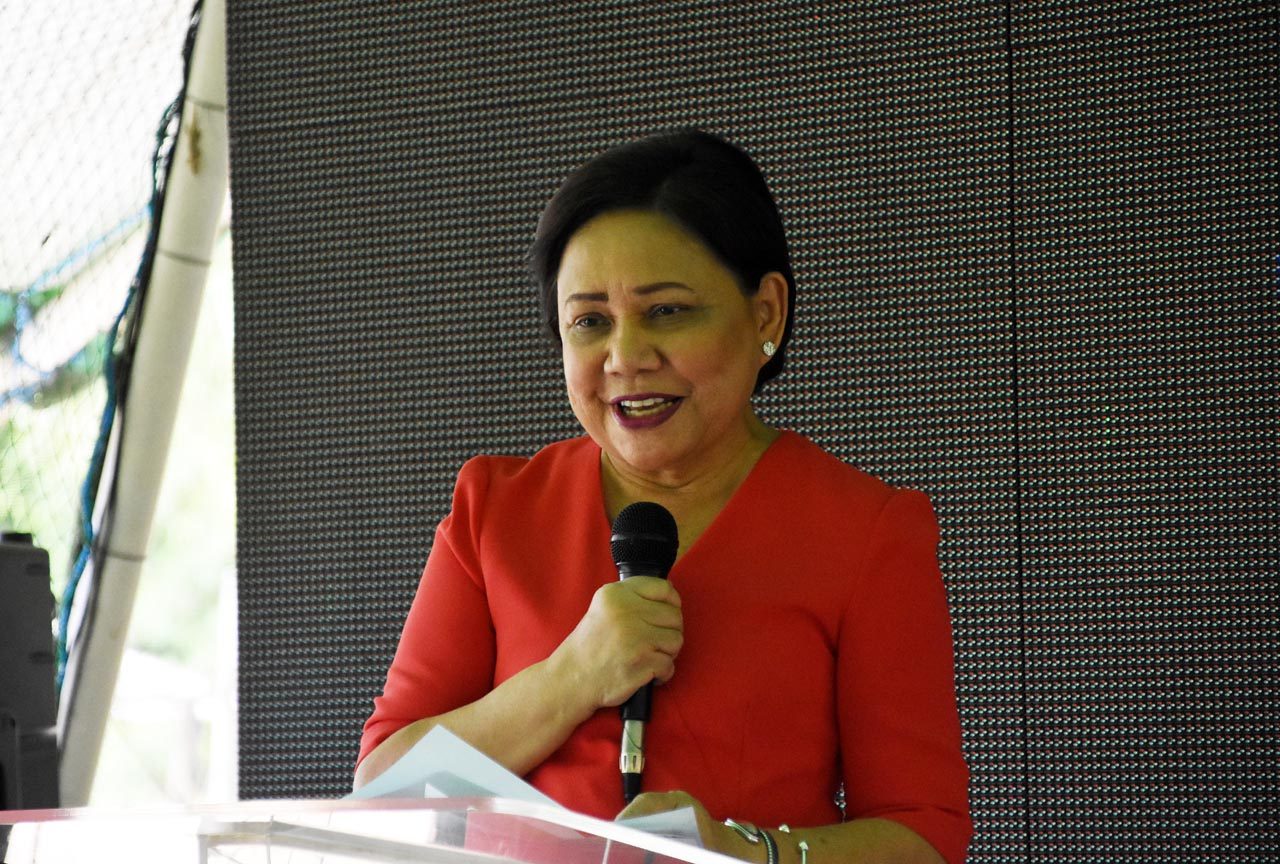 Cynthia Villar says sorry for offending middle-class workers