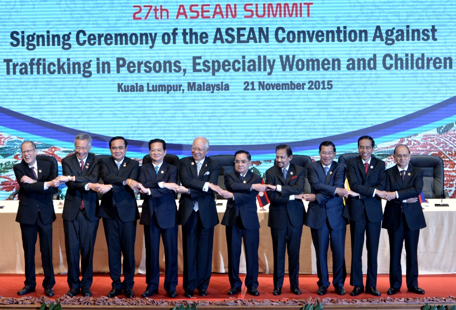 5  catatan penting KTT ASEAN 2015