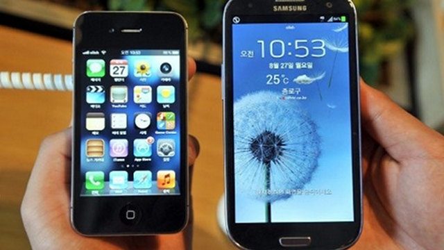 Apple, Samsung trade barbs as $2B patent trial opens
