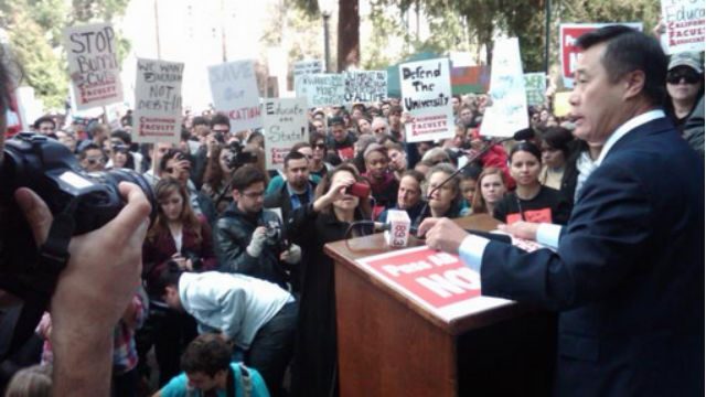 ADVOCATE. Leland Yee speaks at a rally against state budget cuts for higher education. Photo from Leland Yee's official website