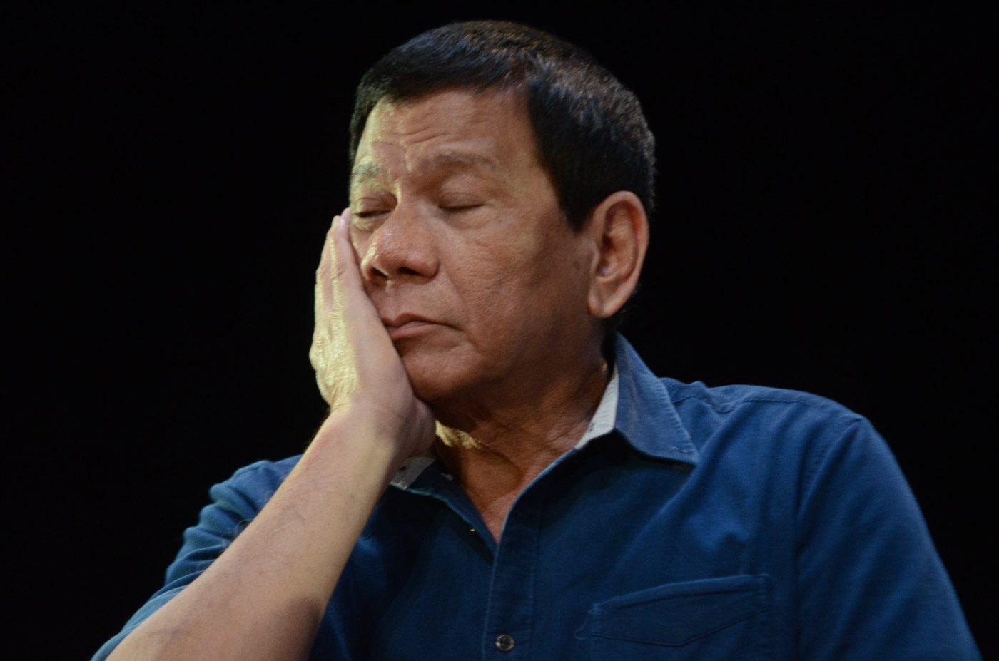 'ZZZ.' Duterte's campaign team has had to adjust to his unusual body clock. Photo by Alecs Ongcal/Rappler 