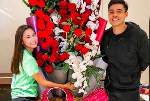 LOOK: Kim Chiu receives giant bouquet of flowers from Xian Lim