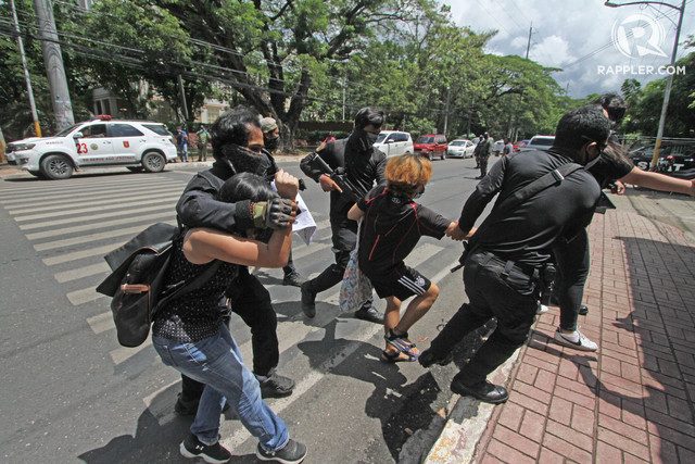 ARRESTS. The scene in front of the gate of University of the Philippines Cebu Campus on June 5, 2020 as protesters were arrested by police. Photo by Gelo Litonjua 