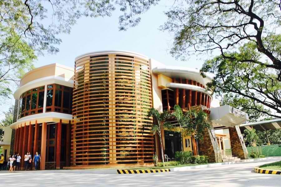 Quezon City Public Library