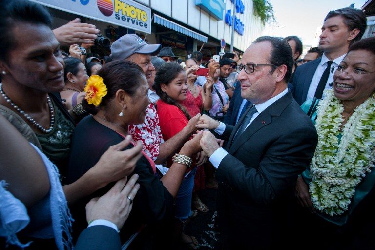 Hollande acknowledges impact of nuclear testing in Pacific