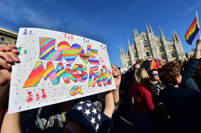 Anger as Italy cooks gay civil unions bill