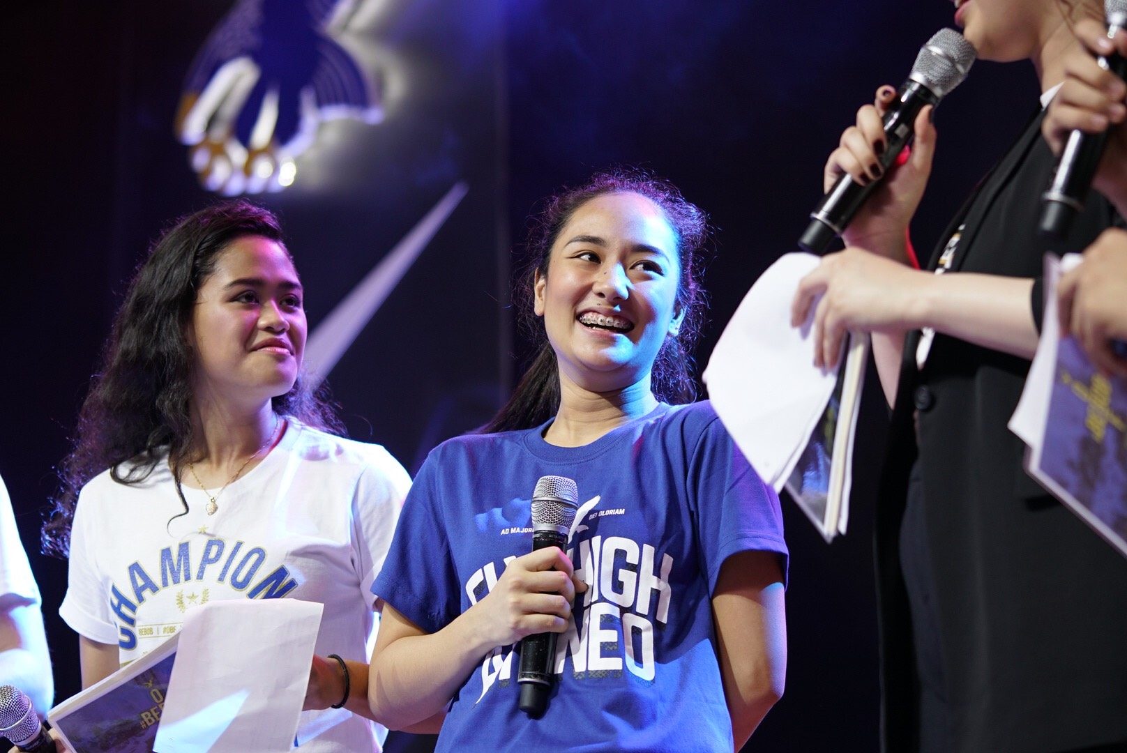 UNDEFEATED. Graduating player Bianca Carlos of the Ateneo Women's Badminton team was under the spotlight for her 5-year undefeated stint in the UAAP Women's badminton singles. Photo by Martin San Diego/Rappler 