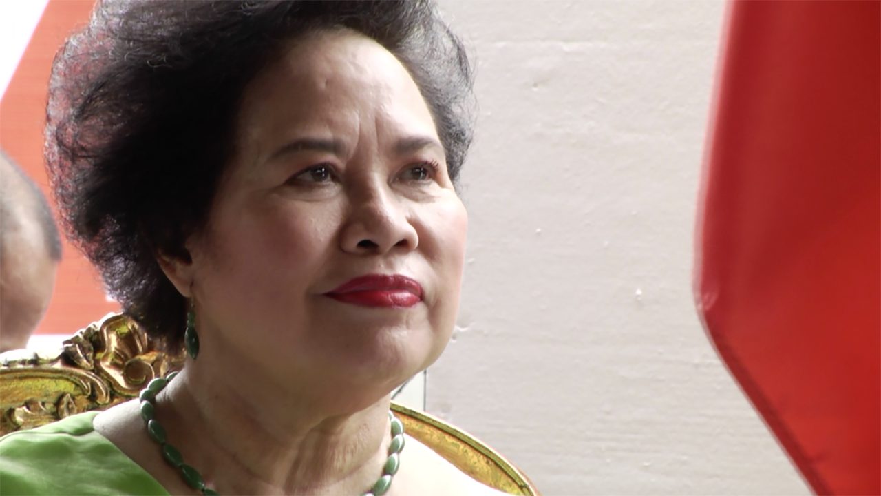 Given low poll ratings, is it game over for Miriam Santiago?