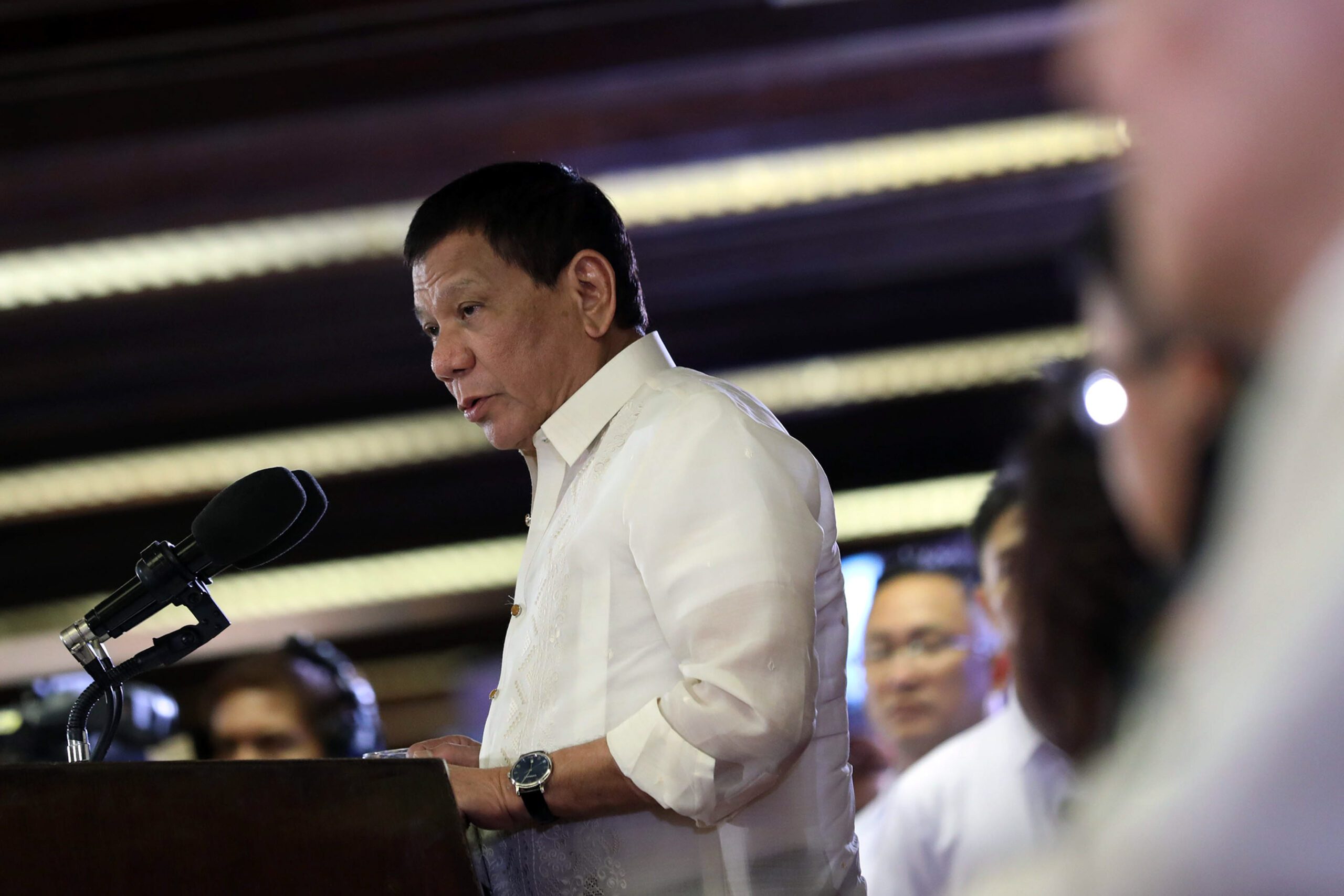 Duterte warns Kadamay not to repeat occupation of houses